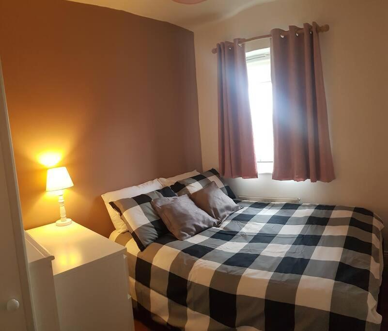 3 Bedroom 3 Bathroom House, Dublin Lucan Dış mekan fotoğraf